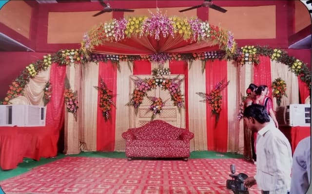 Decoration